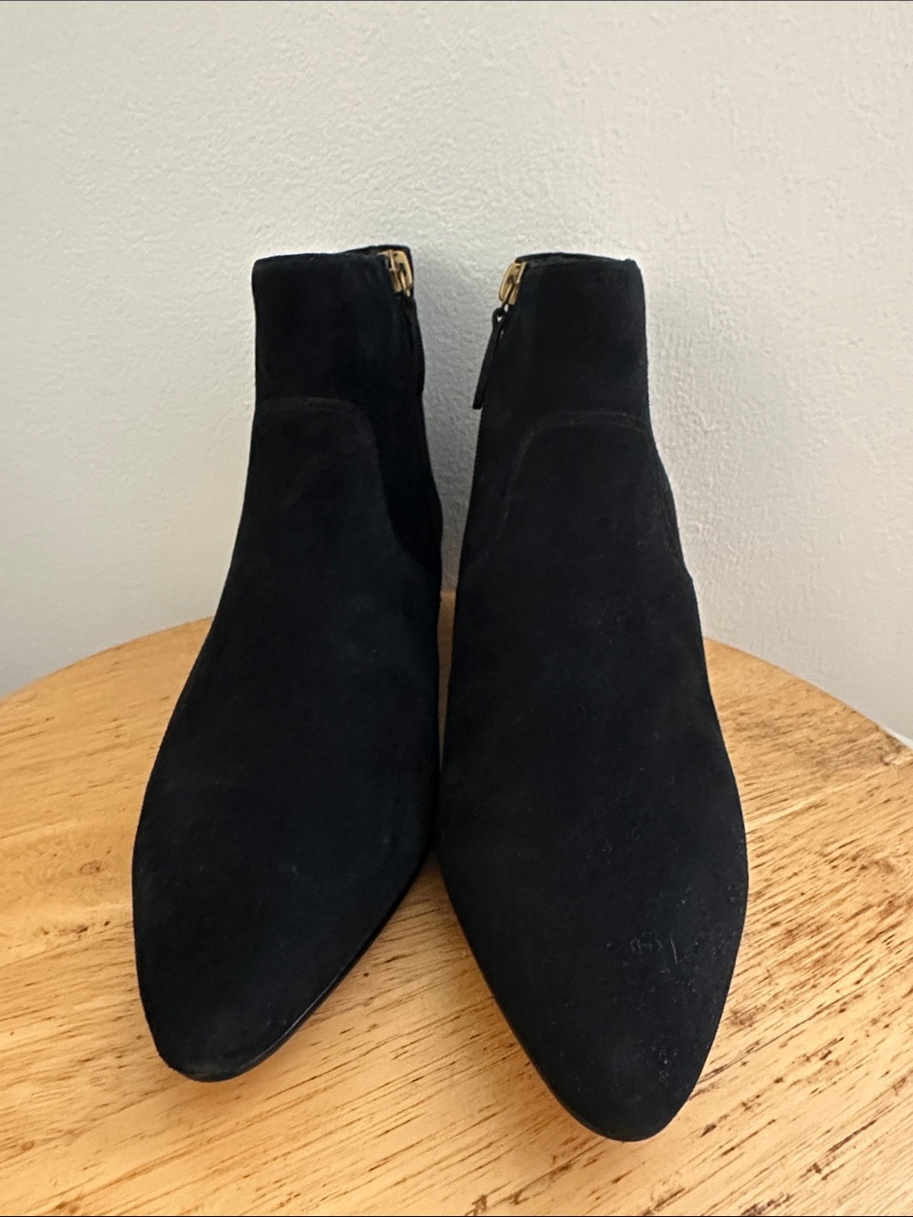 NIB J. Crew Suede Ankle Boots - size 6 - Picture 2 of 6
